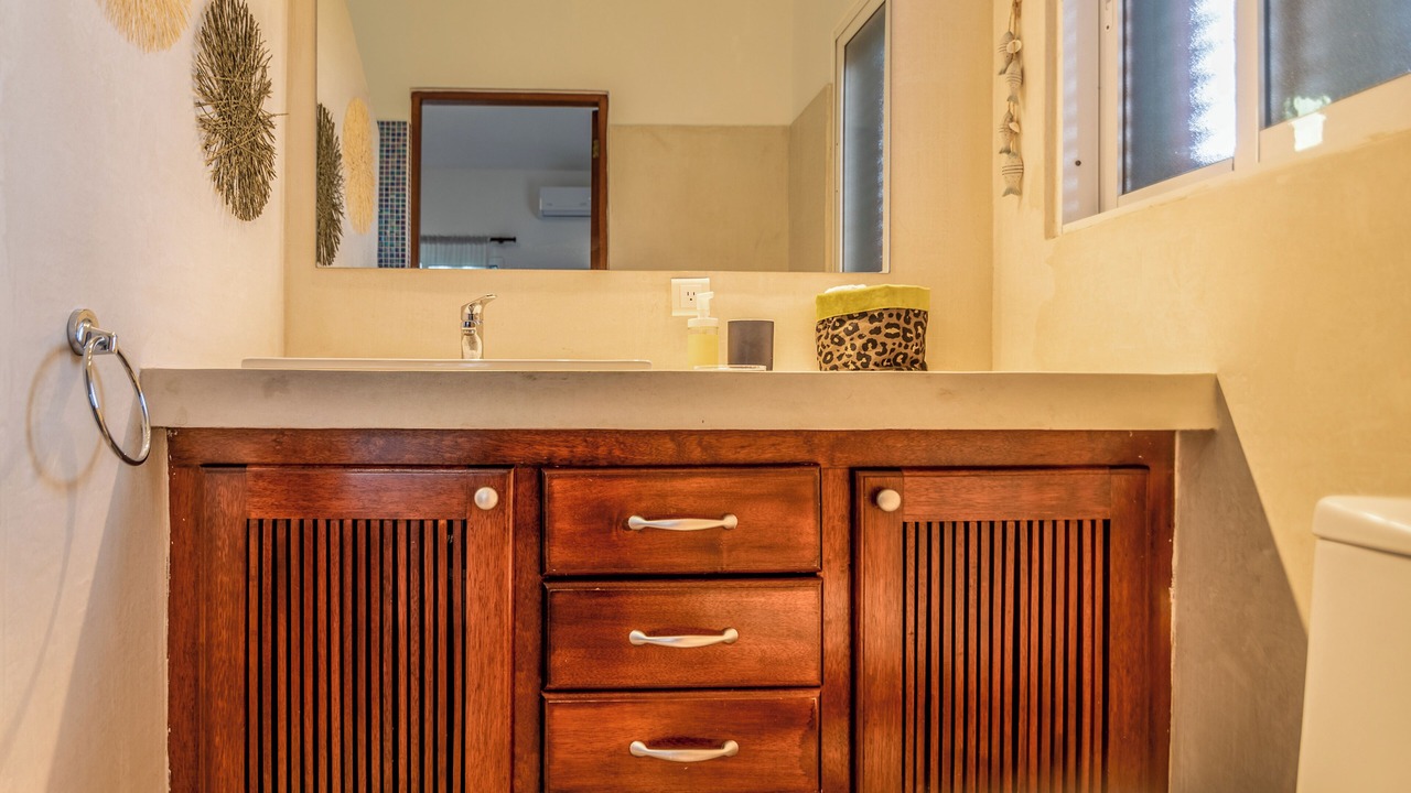 Photo of Bathroom in El Callejon