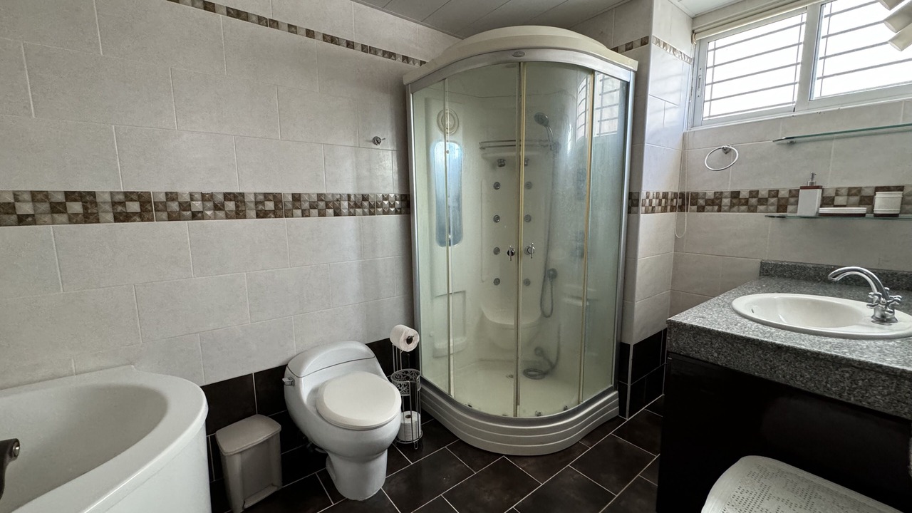 Photo of Bathroom in Punal
