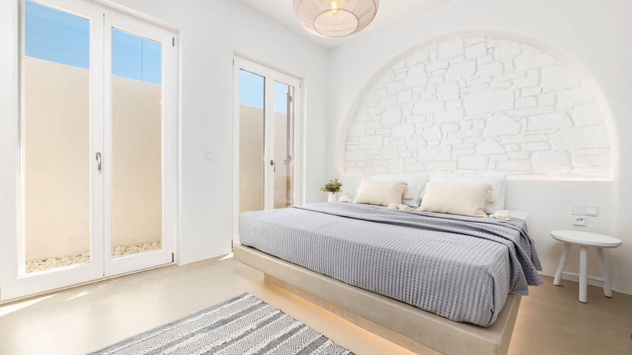 Photo of Others in Paros
