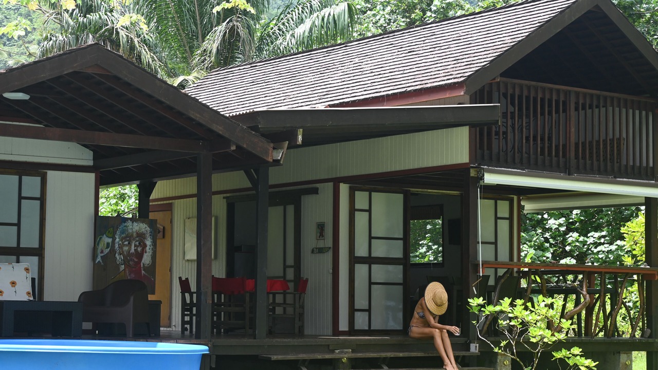 Photo of Outdoor in Teahupo'o