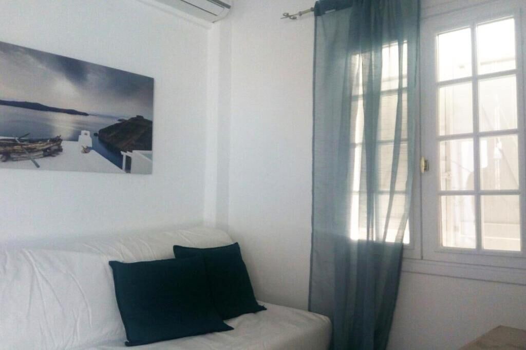 Photo of Livingroom in Perissa