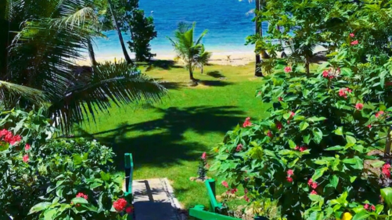 Photo of Outdoor in Nananu-i-Ra