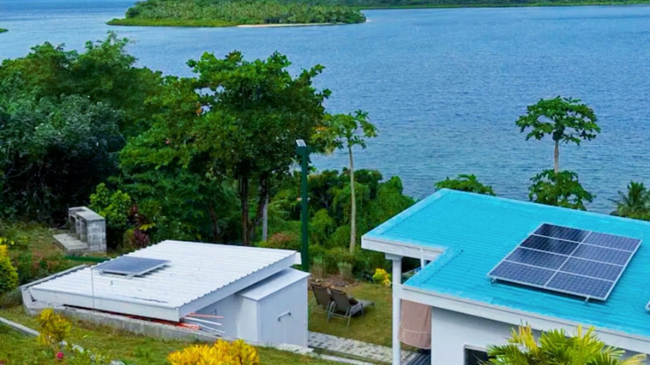 Photo of Others in Nananu-i-Ra