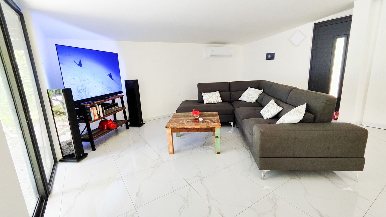 Photo of Livingroom in Rangiroa