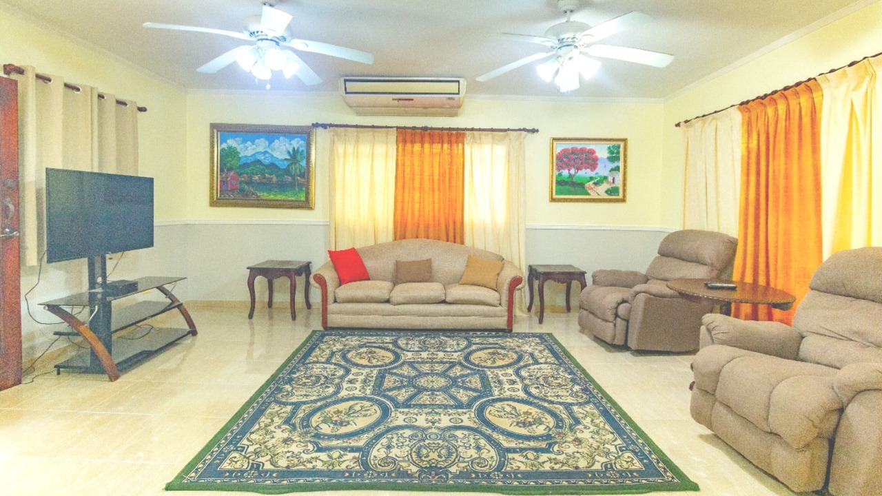 Photo of Livingroom in Bani