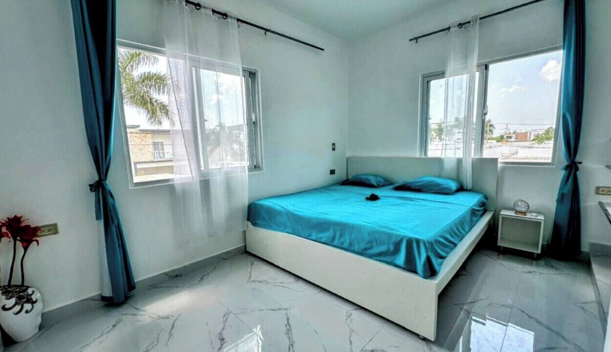 Photo of Bedroom in Veron