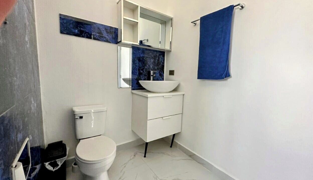 Photo of Bathroom in Veron