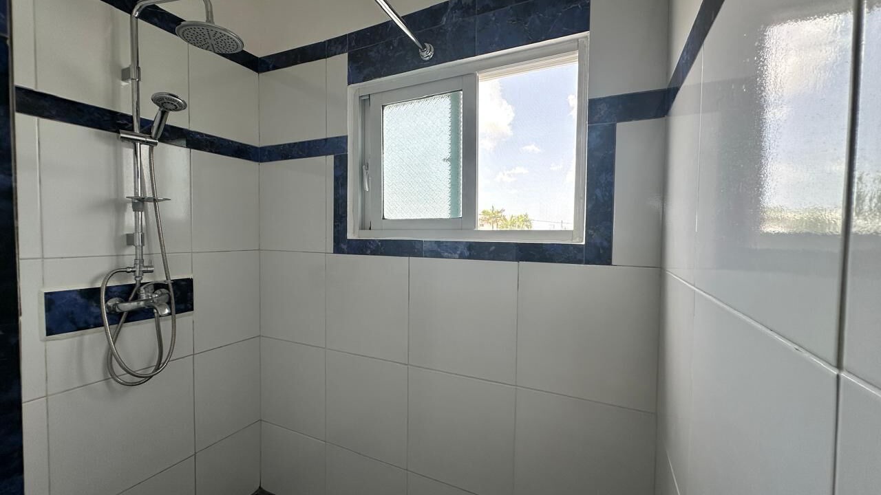 Photo of Bathroom in Veron