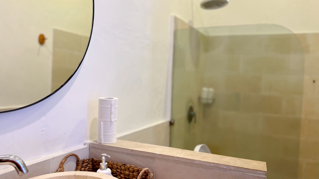 Photo of Bathroom in Sunset Road