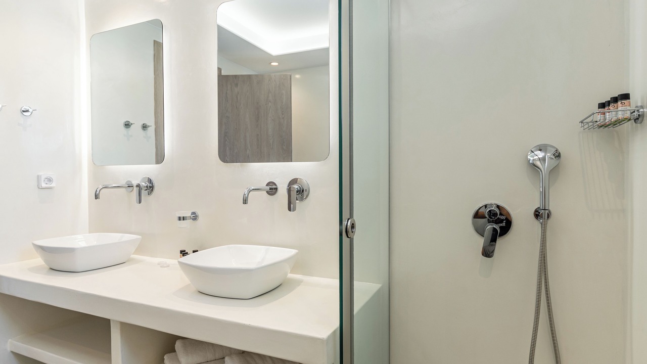 Photo of Bathroom in Plaka