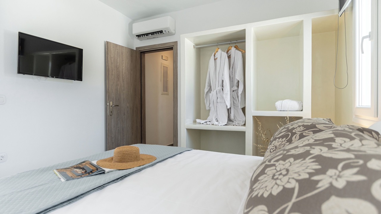 Photo of Bedroom in Plaka