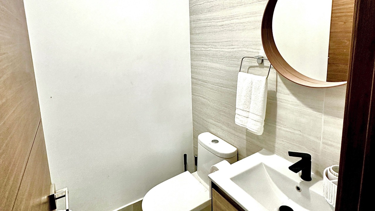 Photo of Bathroom in Yolanda Morales
