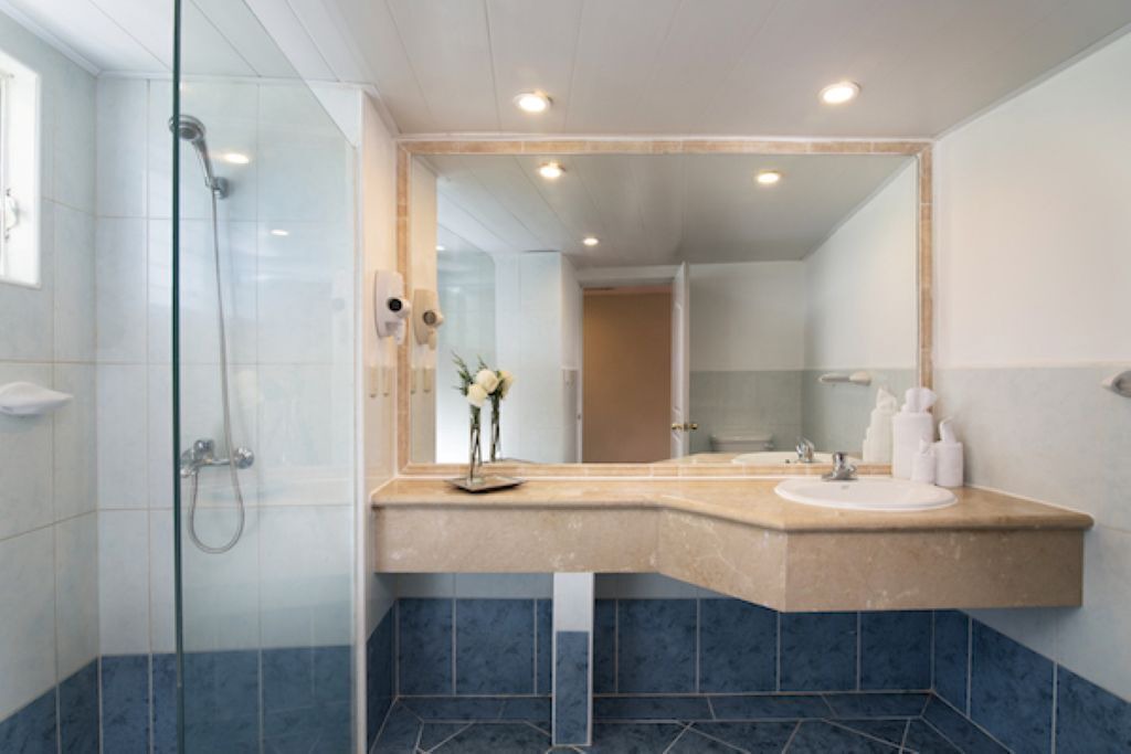 Photo of Bathroom in Los Maestros