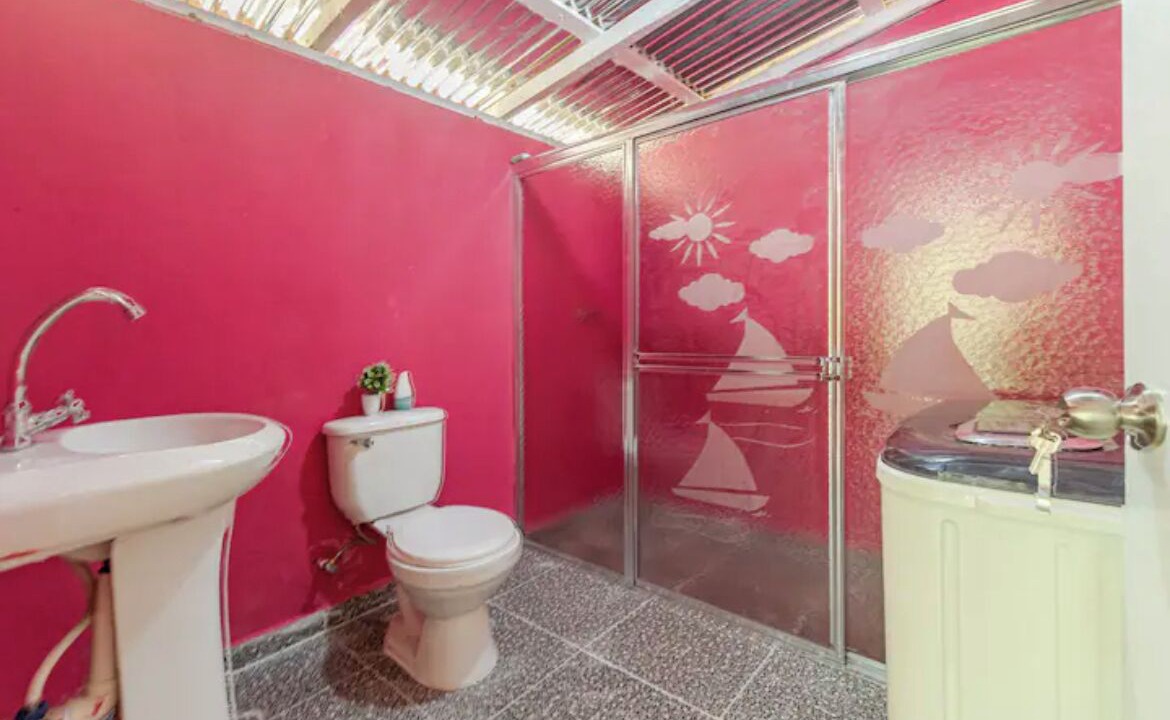 Photo of Bathroom in Los Hidalgos