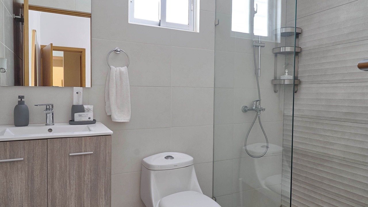 Photo of Bathroom in Evaristo Morales