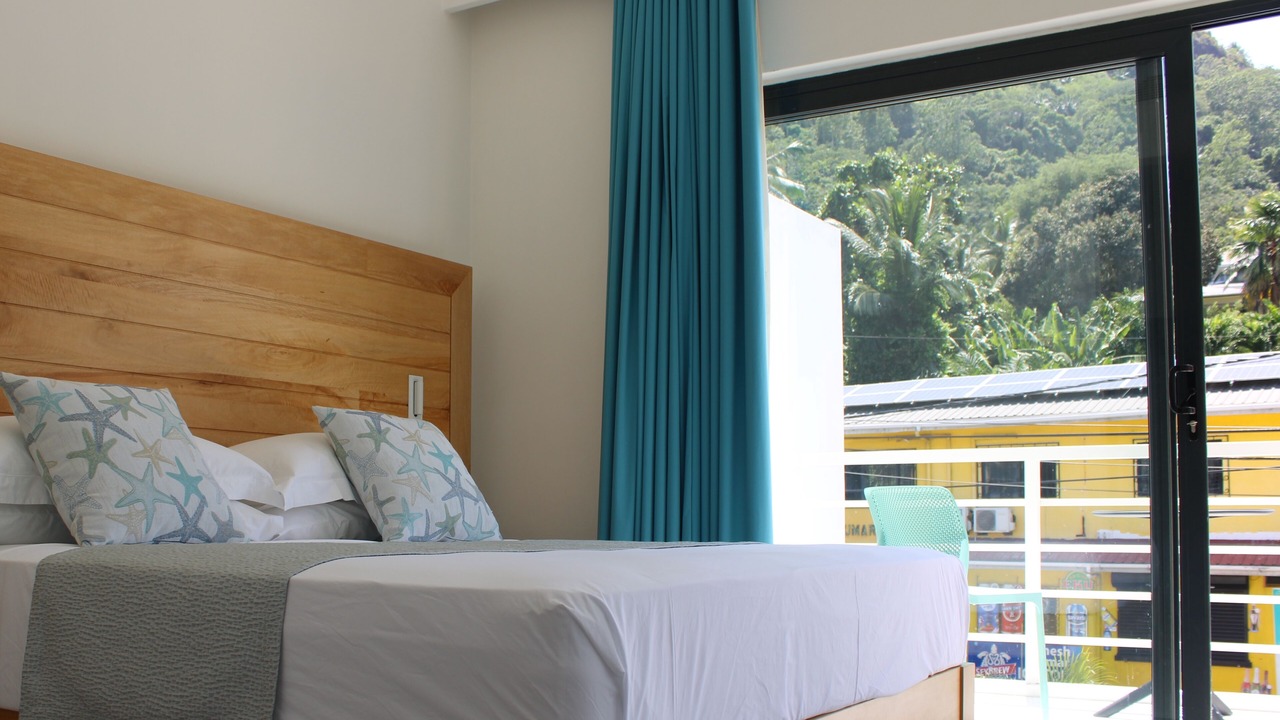 Photo of Bedroom in Pointe Au Sel
