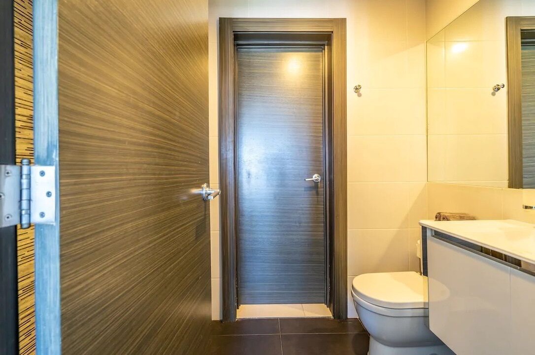Photo of Bathroom in Yolanda Morales