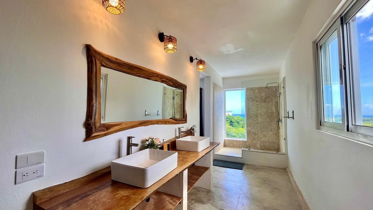 Photo of Bathroom in La Iglesia