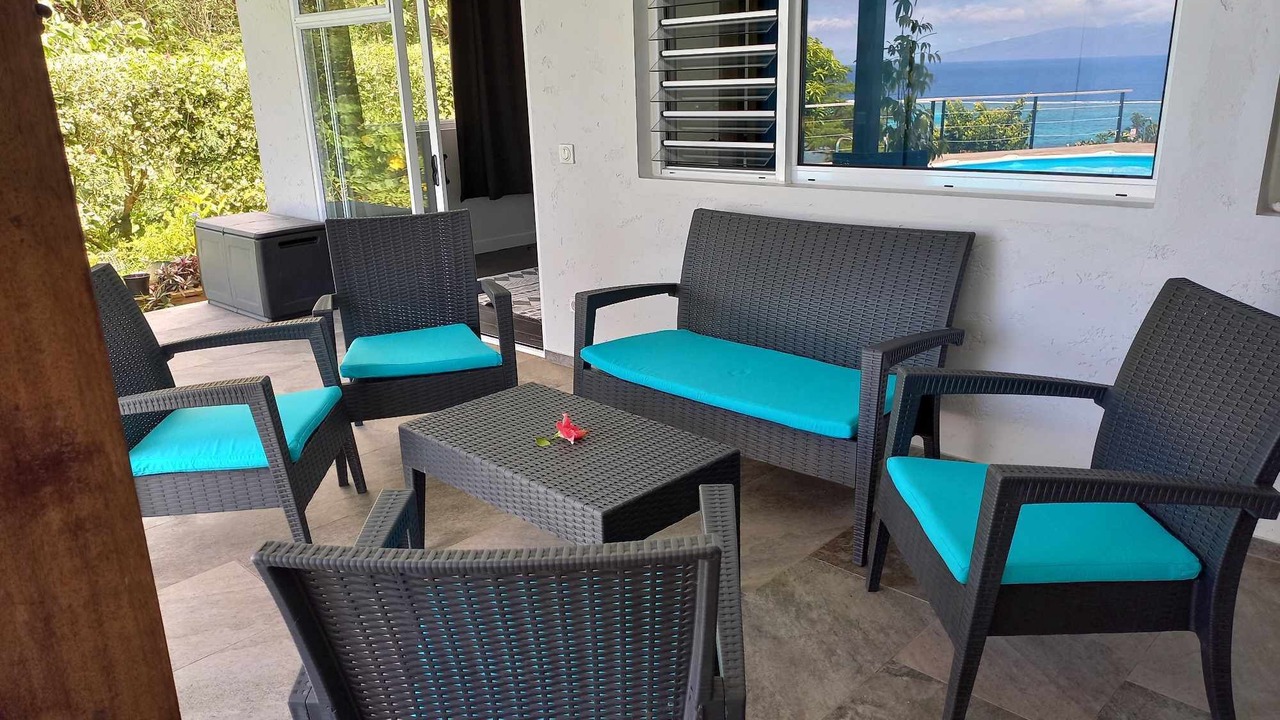Photo of Patio Balcony in Teavaro