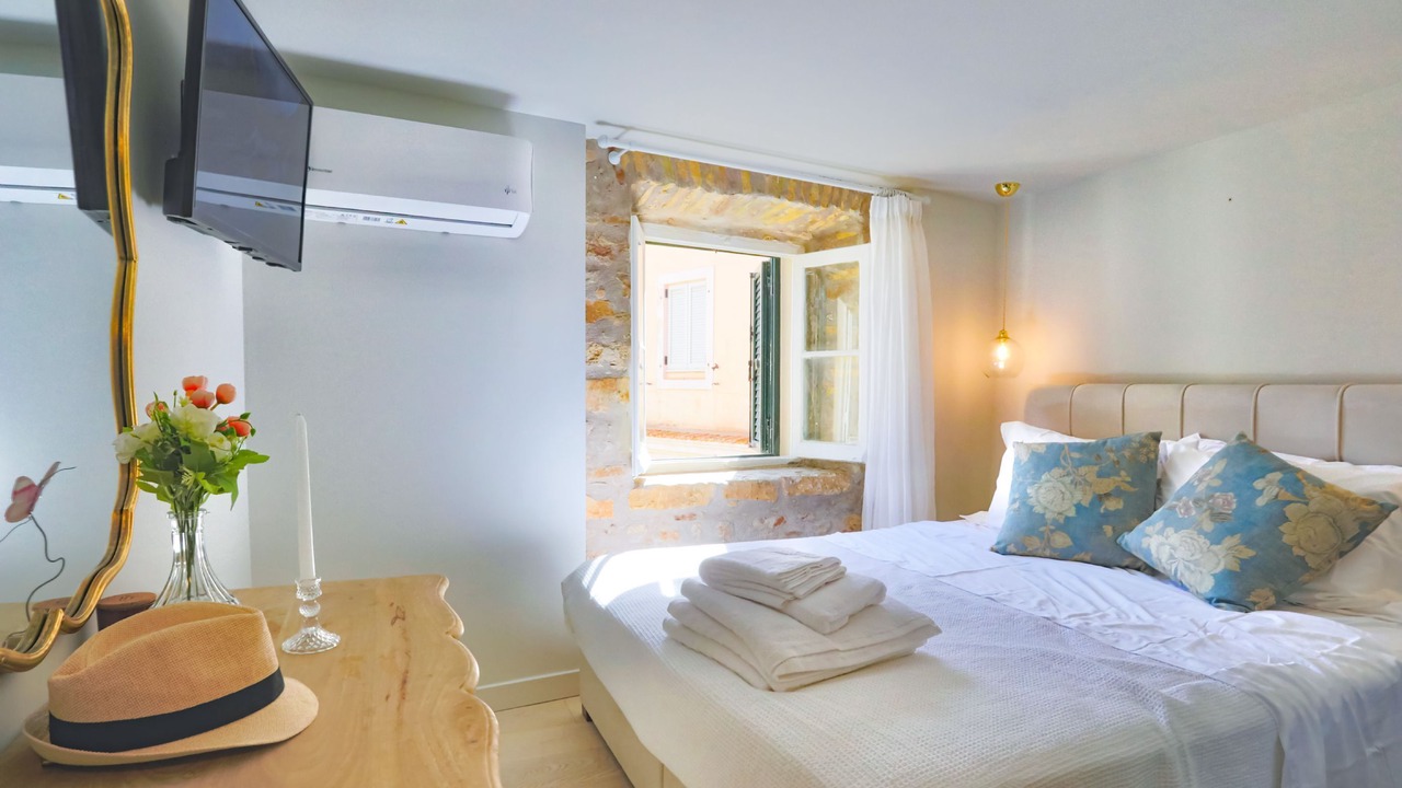 Photo of Bedroom in Old Town
