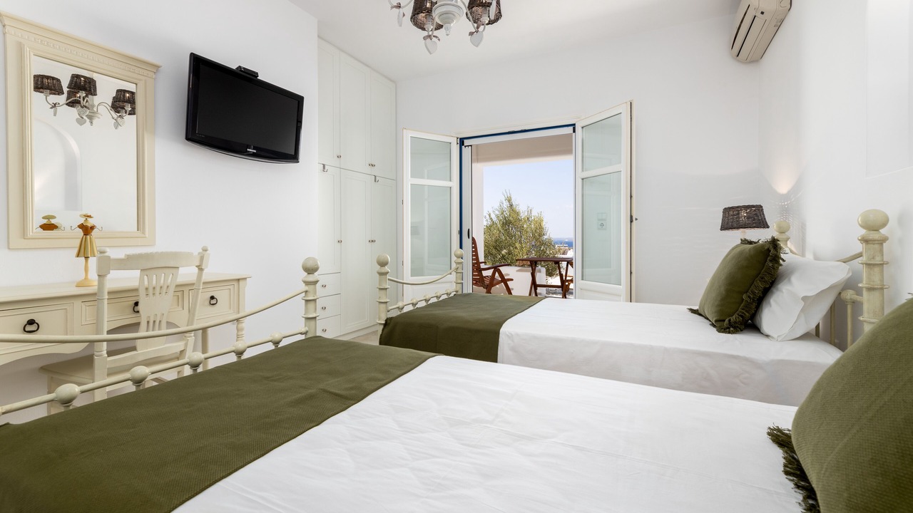 Photo of Bedroom in Aliki