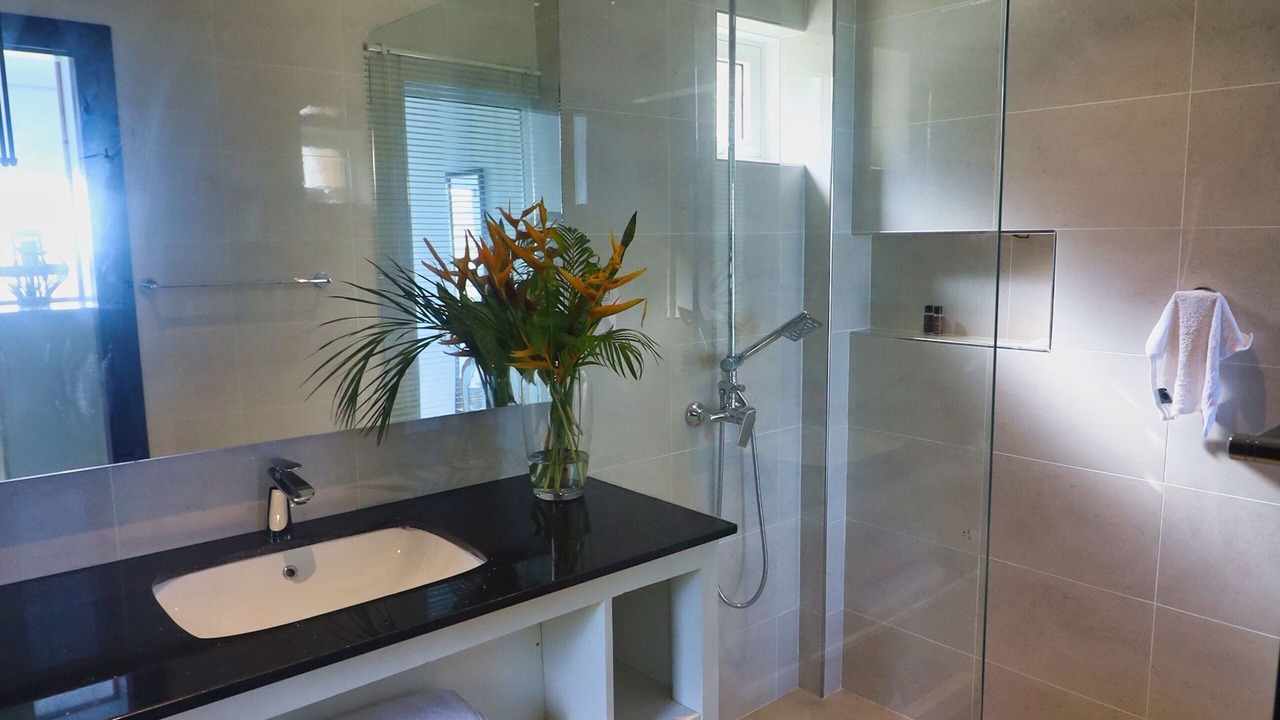 Photo of Bathroom in Mare Anglaise