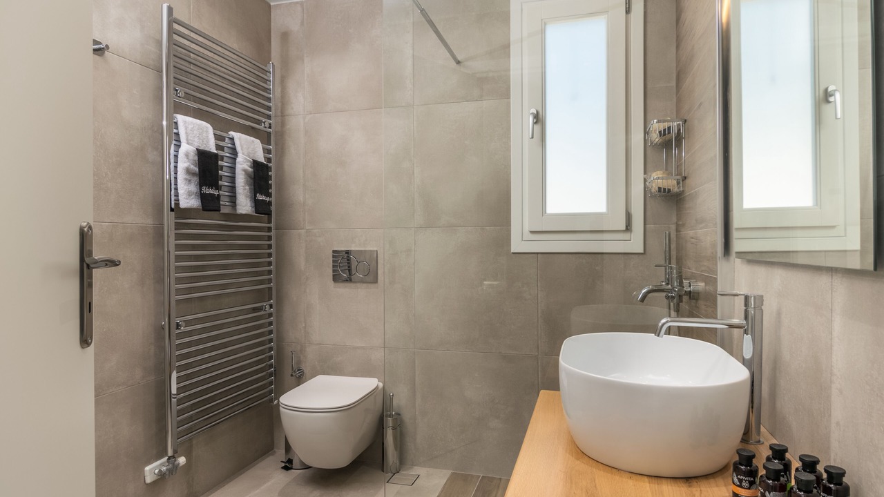 Photo of Bathroom in Milos