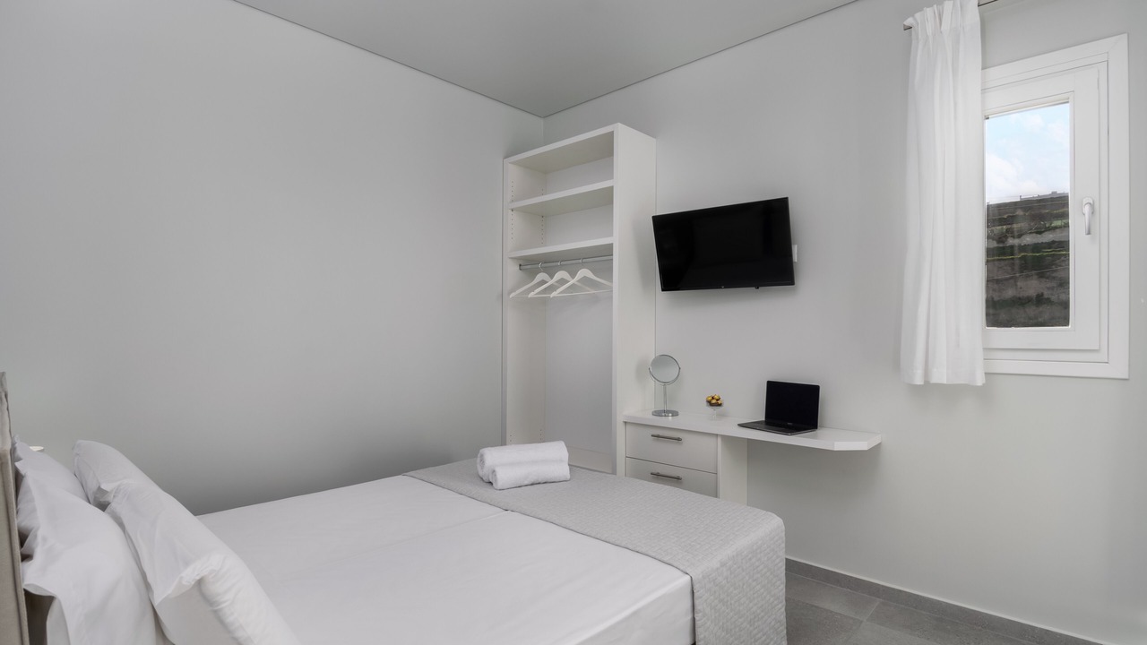 Photo of Bedroom in Milos