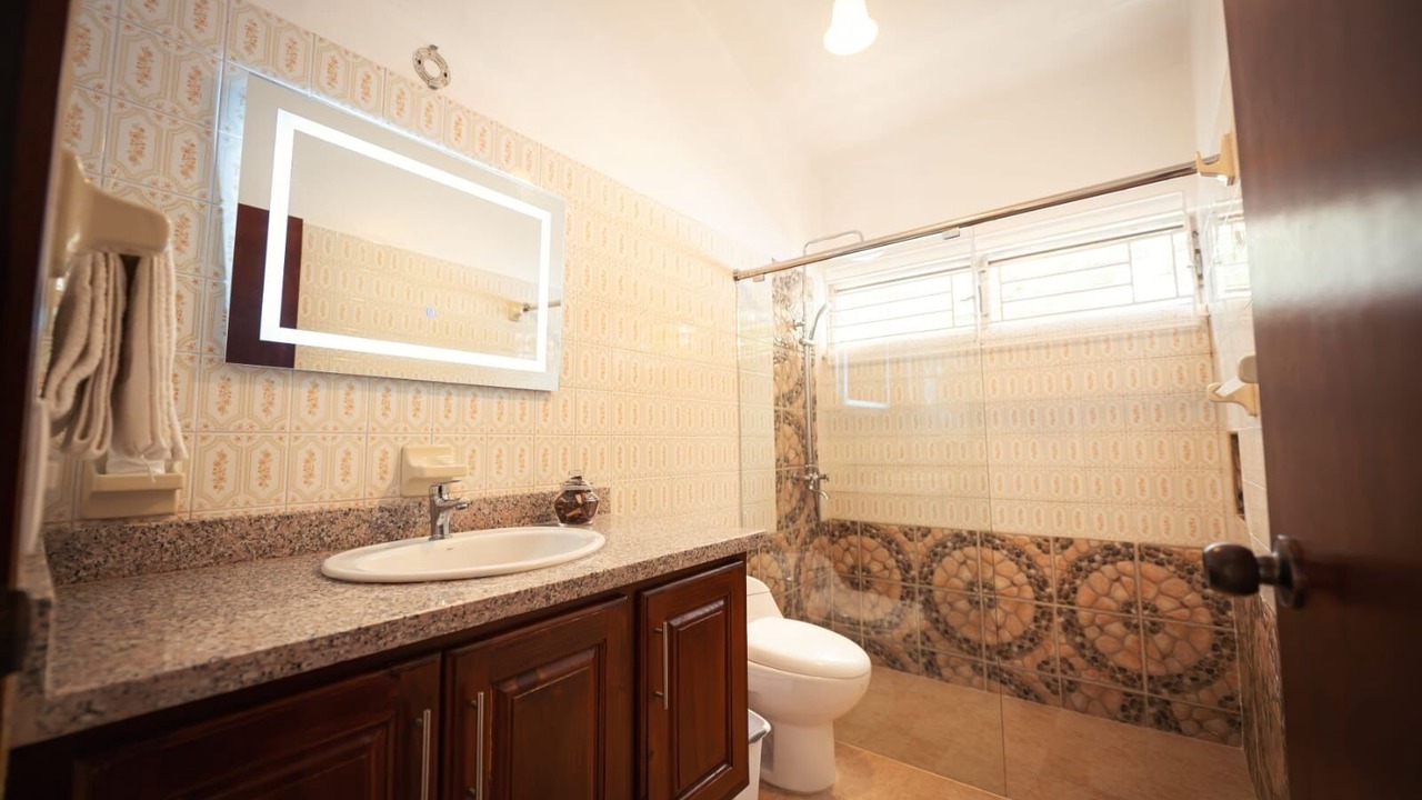 Photo of Bathroom in Los Brazos
