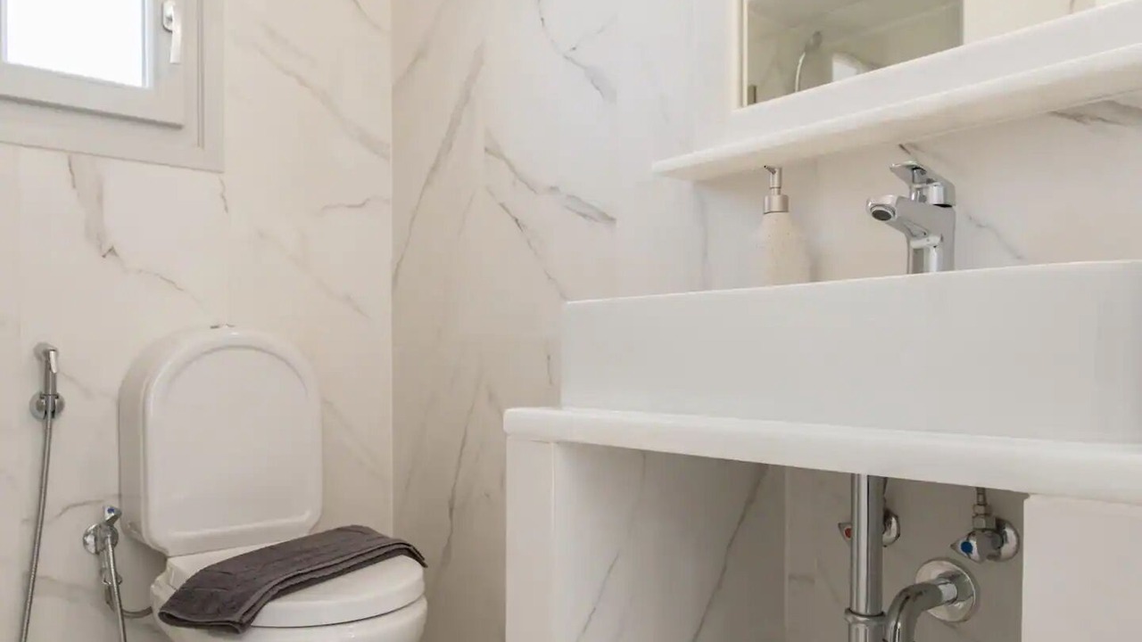 Photo of Bathroom in Naousa