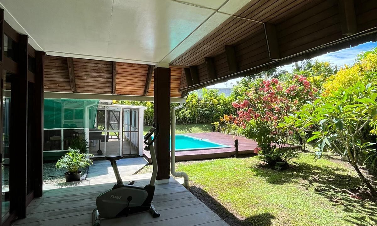Photo of Patio Balcony in Pacific Harbour
