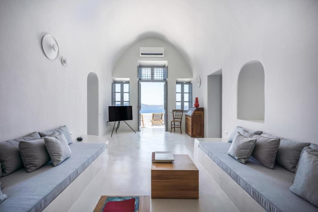 Photo of Livingroom in Fira
