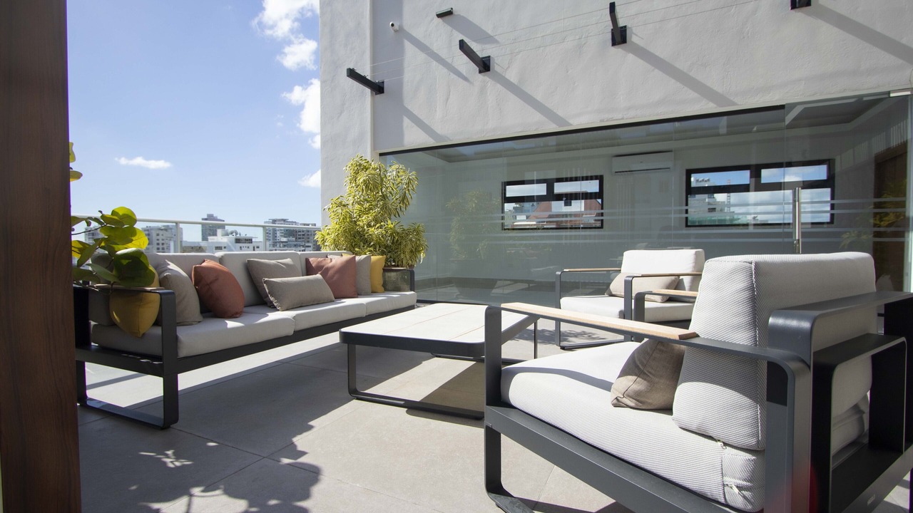 Photo of Patio Balcony in Yolanda Morales