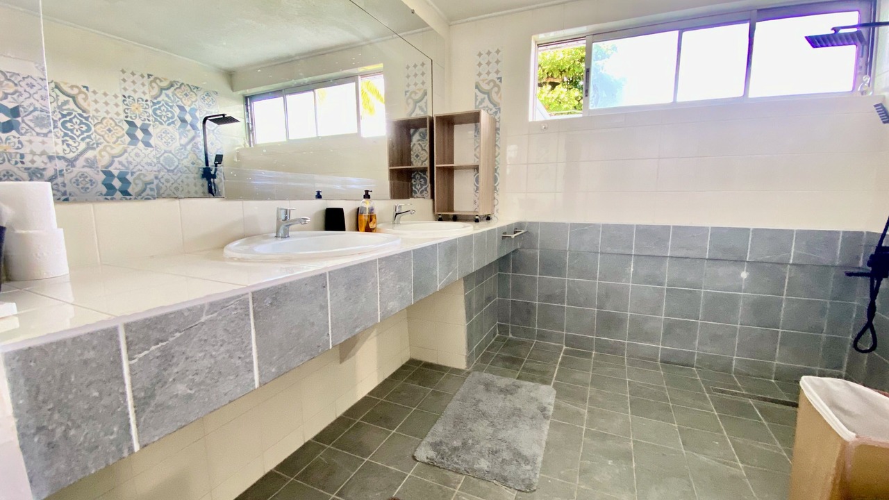 Photo of Bathroom in Punaauia