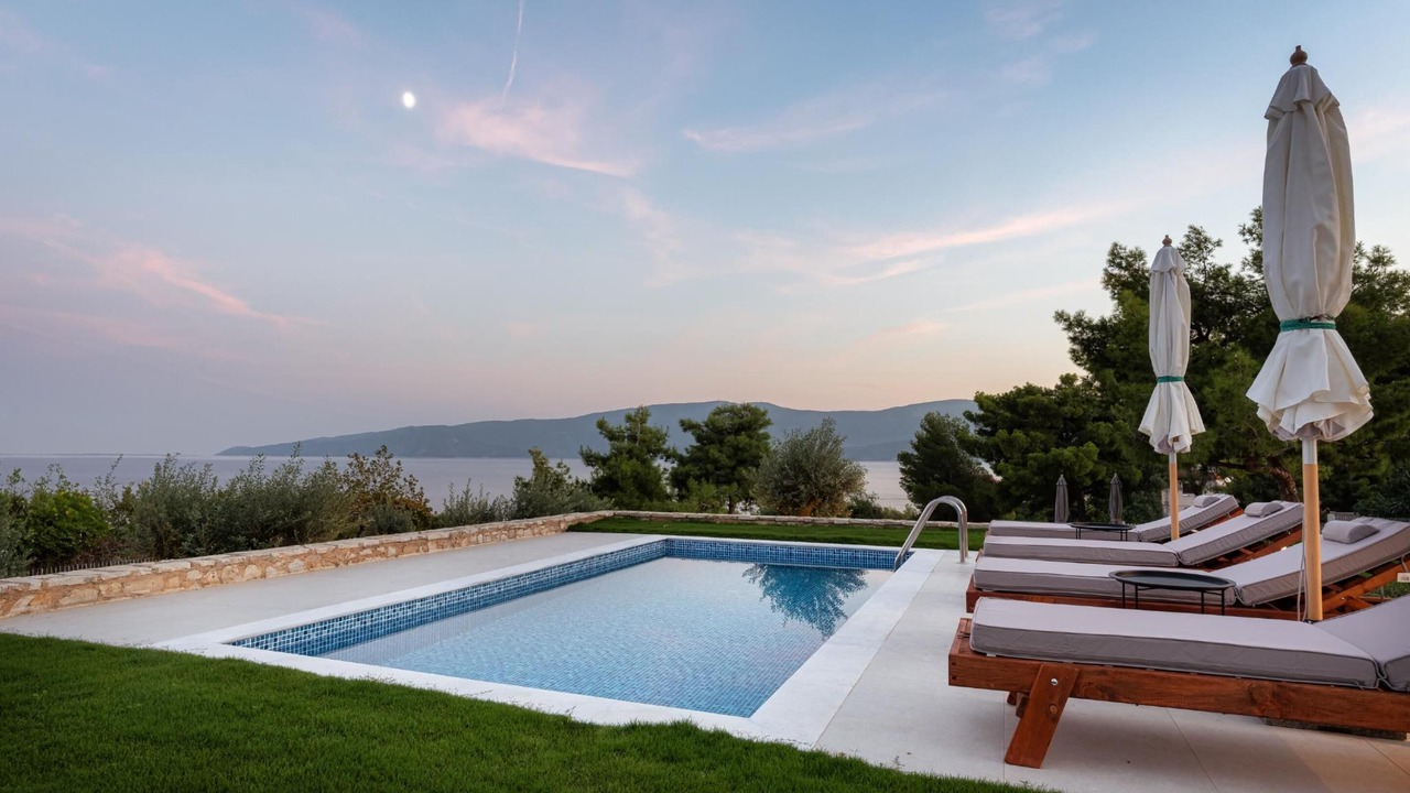 Photo of Patio Balcony in Isthmia