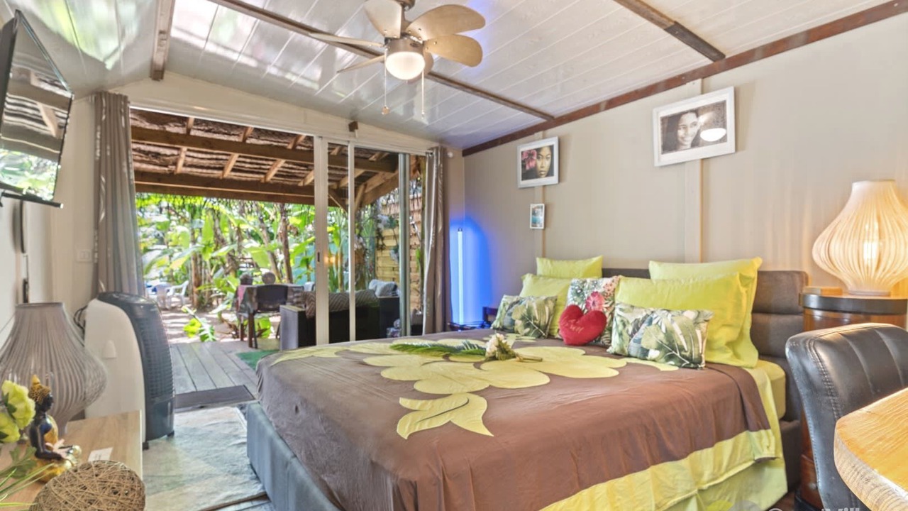 Photo of Bedroom in Moorea-Maiao