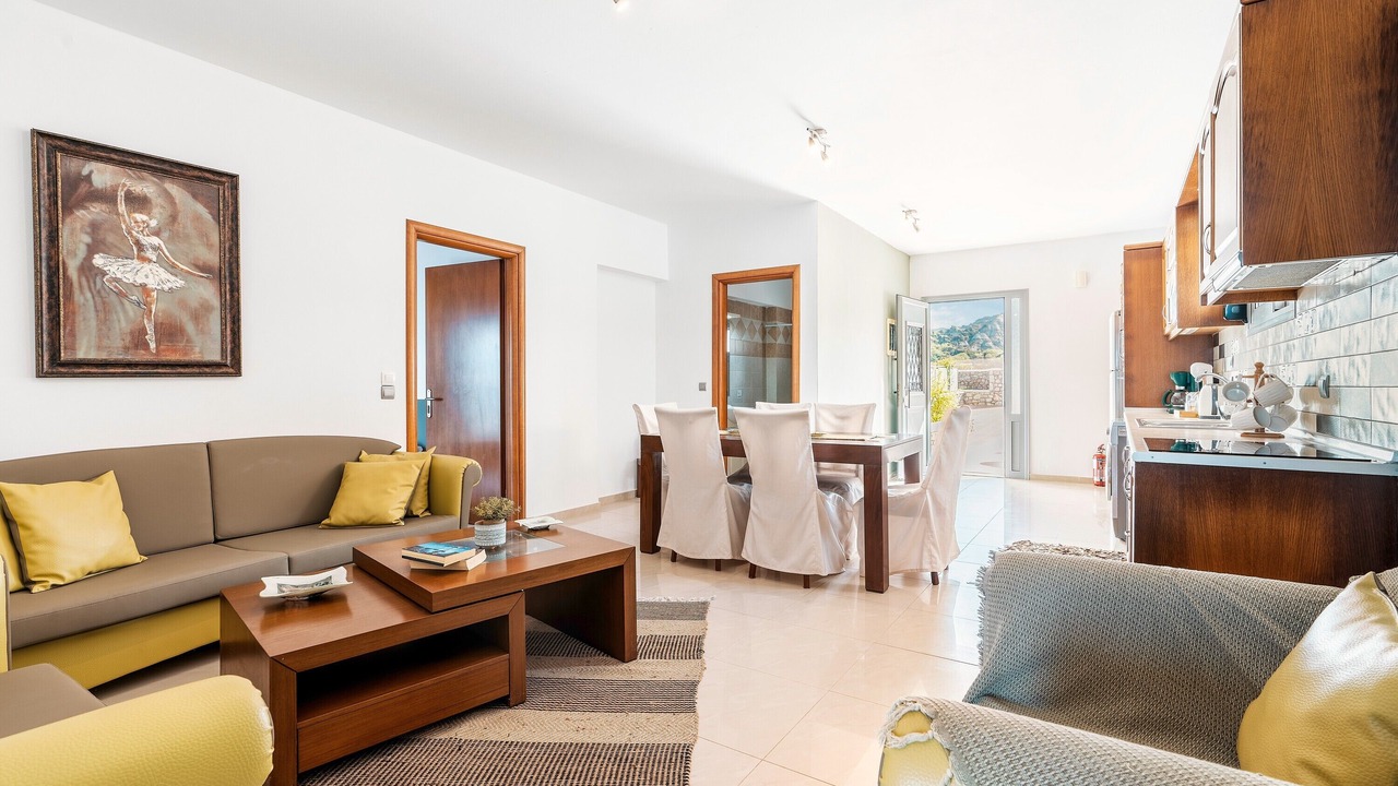 Photo of Livingroom in South Rhodes