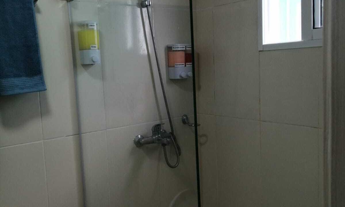 Photo of Bathroom in Veron