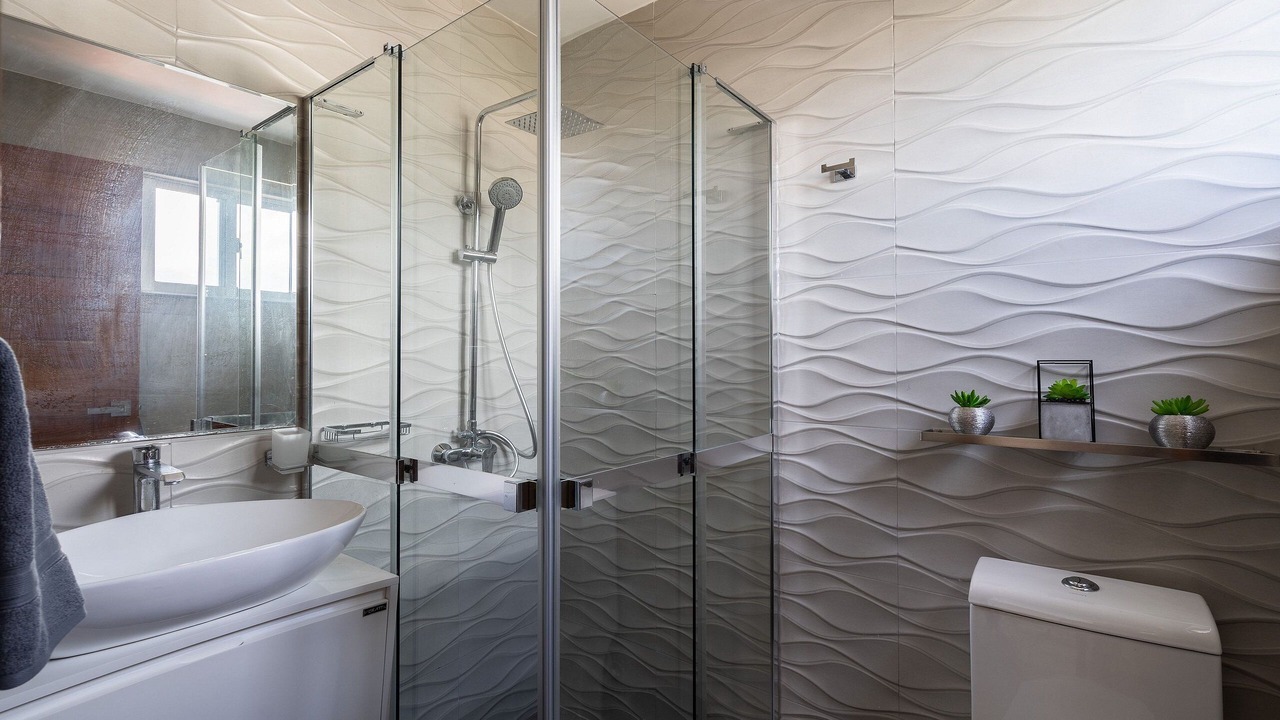 Photo of Bathroom in Yolanda Morales