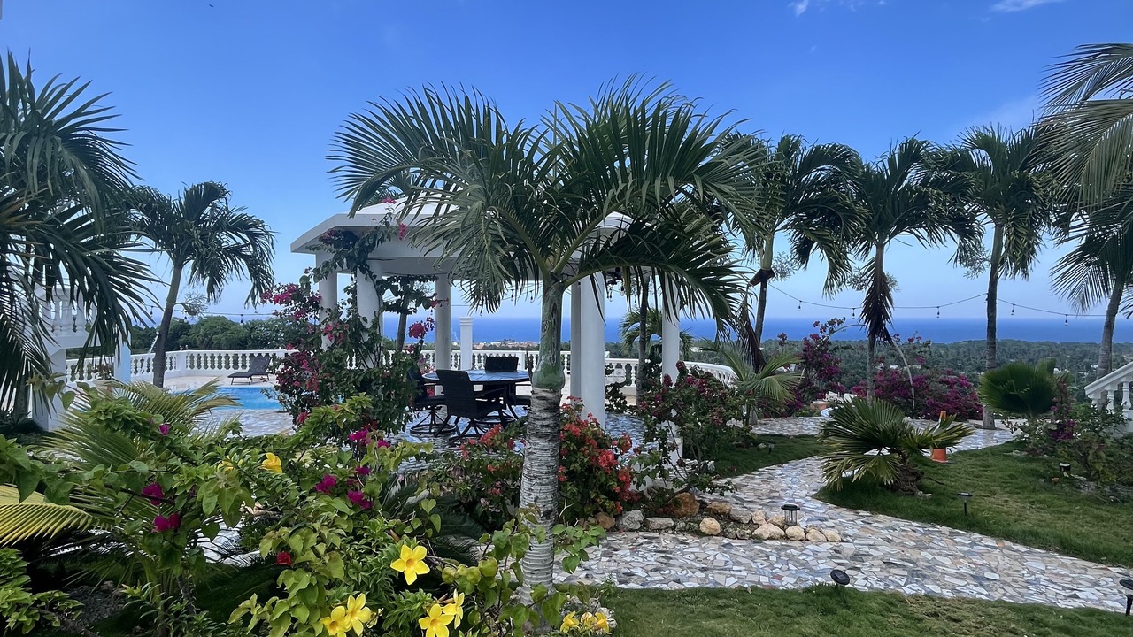 Photo of Patio Balcony in Cabrera