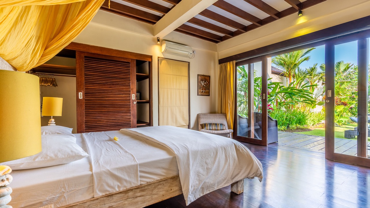 Photo of Bedroom in Suraberata