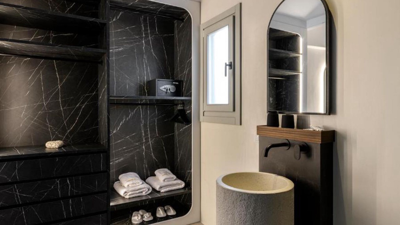 Photo of Bathroom in Mykonos Town