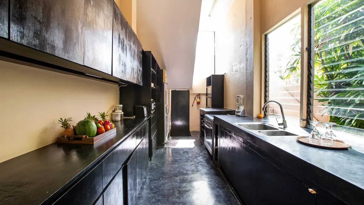 Photo of Kitchen in Suraberata