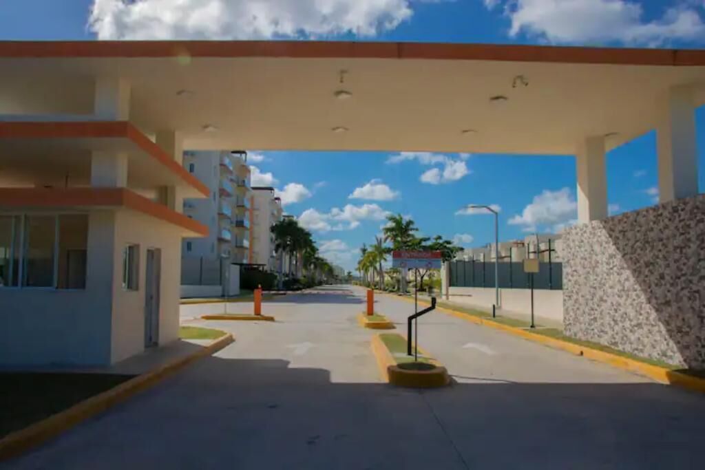 Photo of Outdoor in Veron