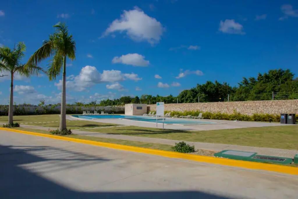 Photo of Outdoor in Veron