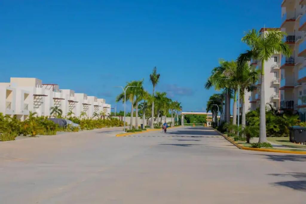 Photo of Outdoor in Veron
