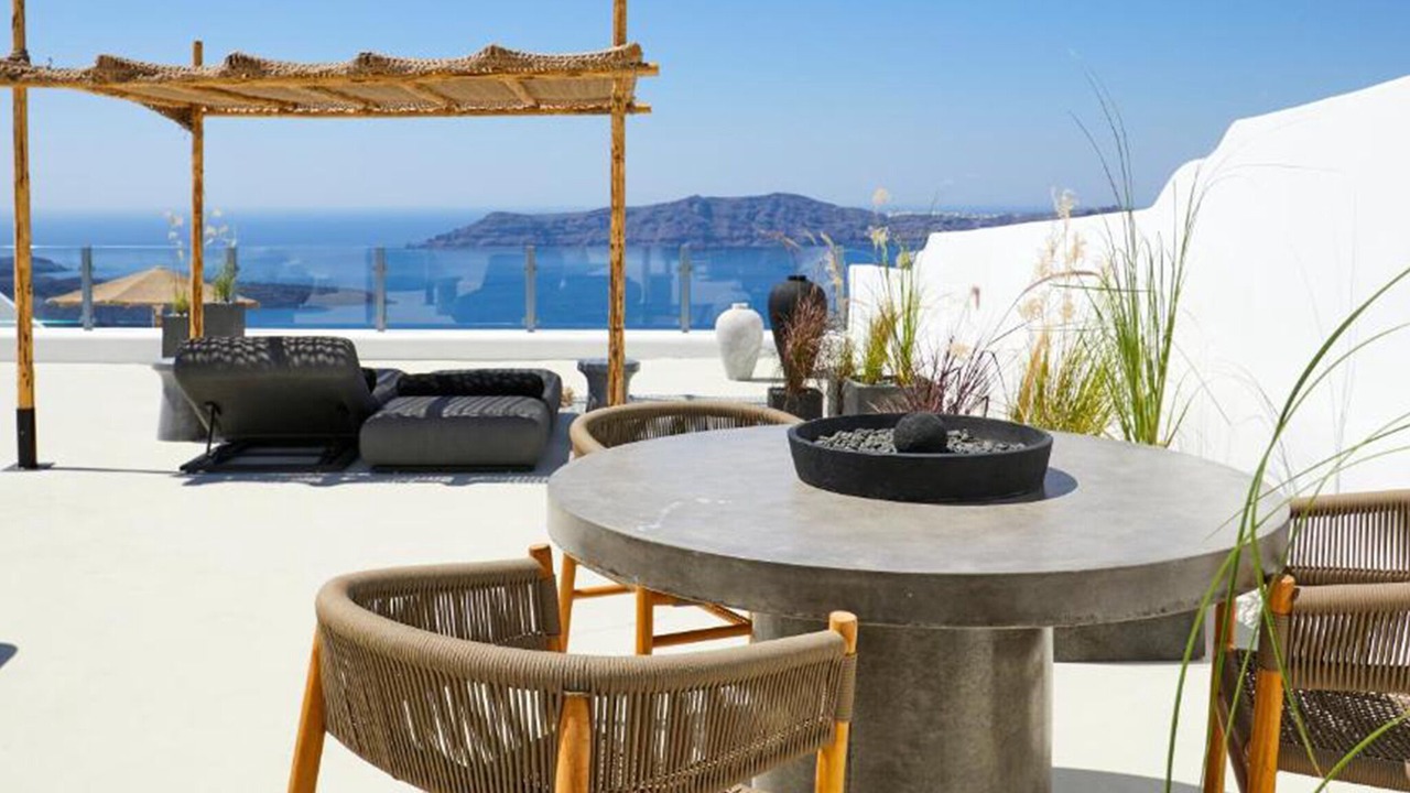 Photo of Outdoor in Fira