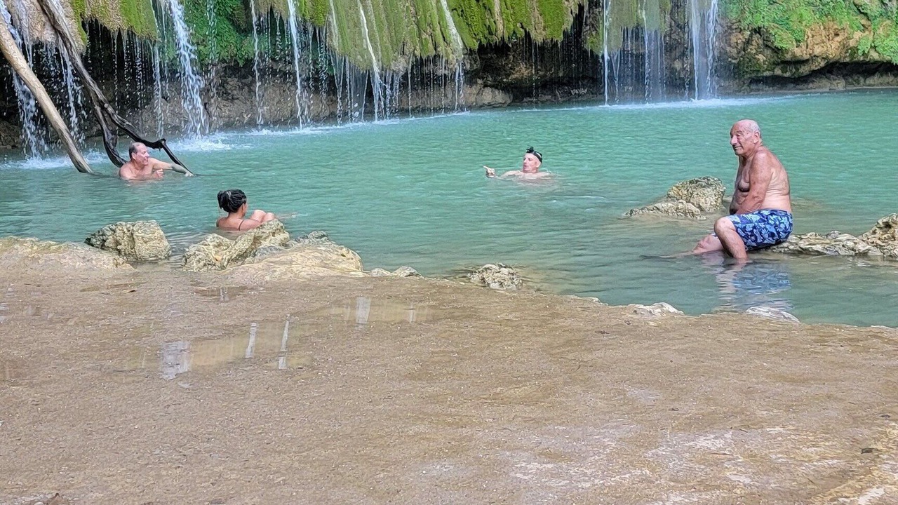 Photo of Others in Samana