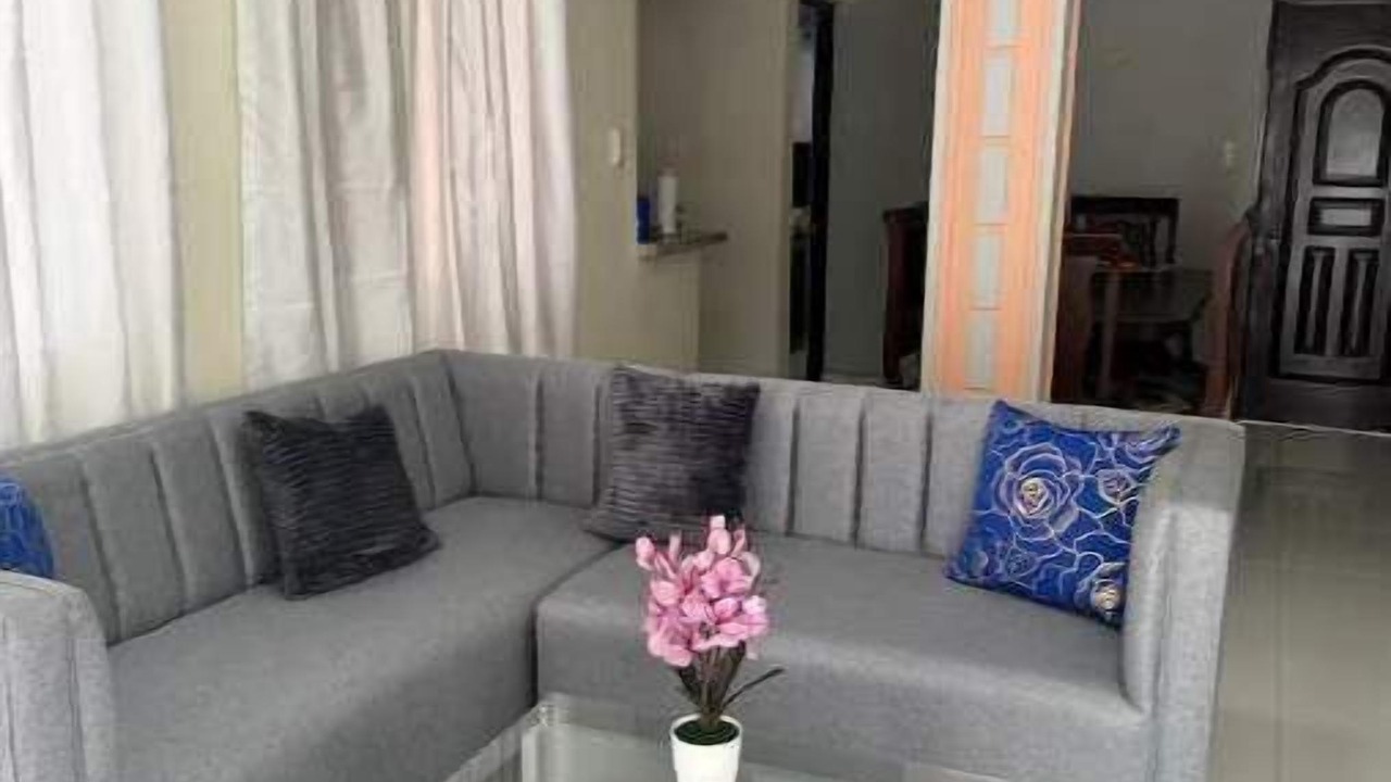 Photo of Livingroom in Pimentel