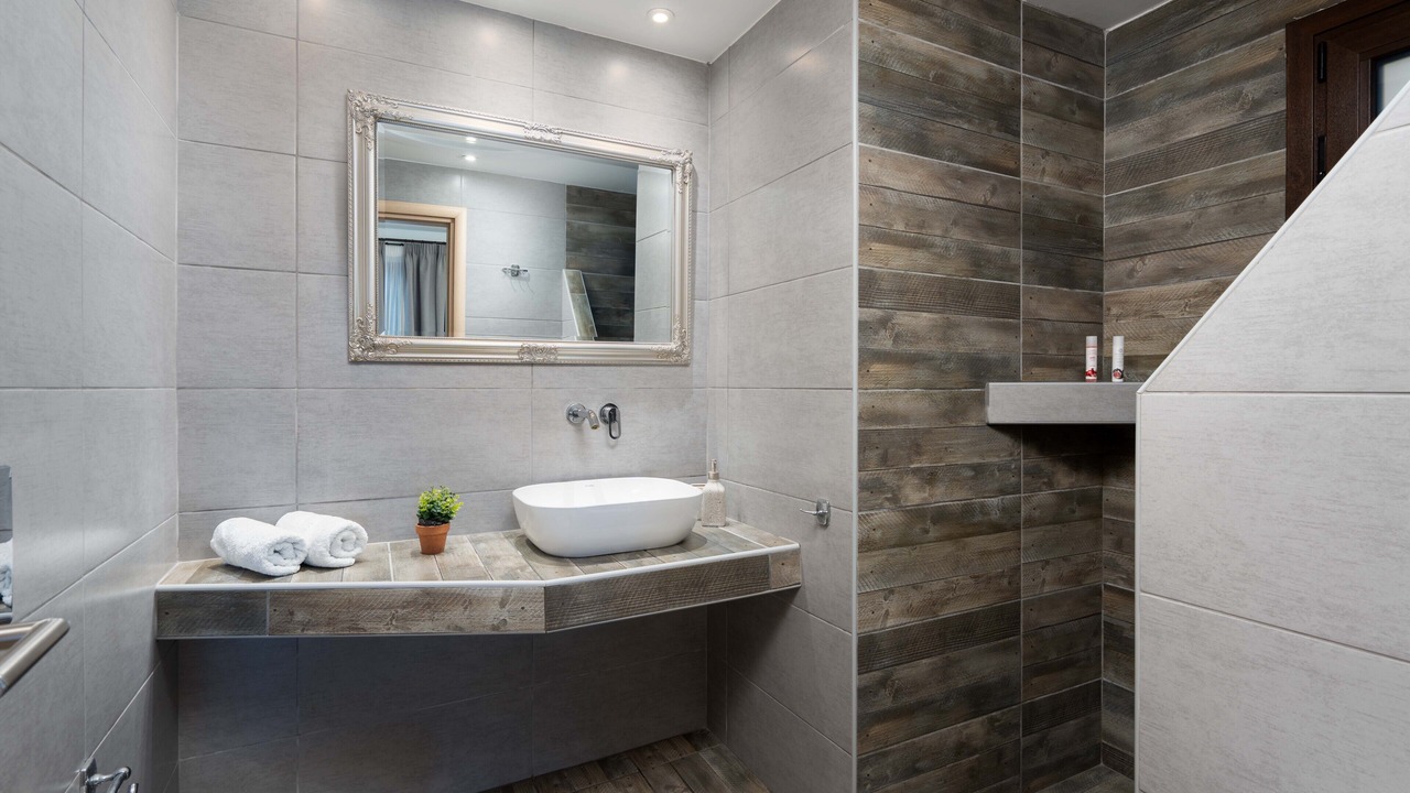 Photo of Bathroom in Vothon